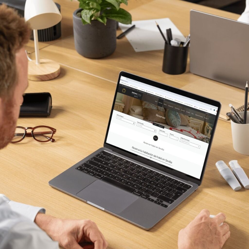 desarrollo web a medida